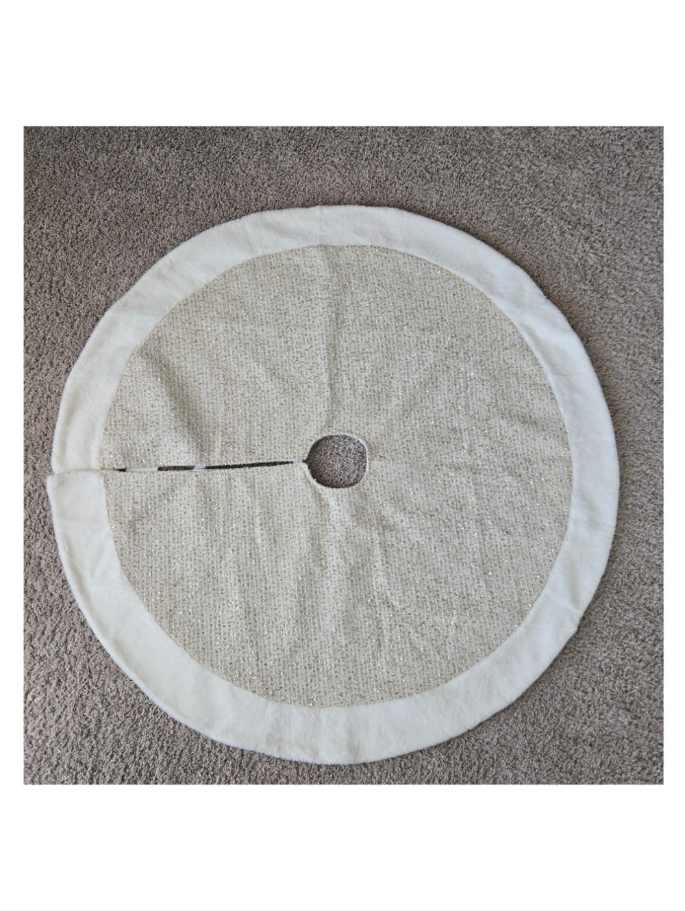 Elegant Gold-Flecked Tweed & Faux Fur Christmas Tree Skirt